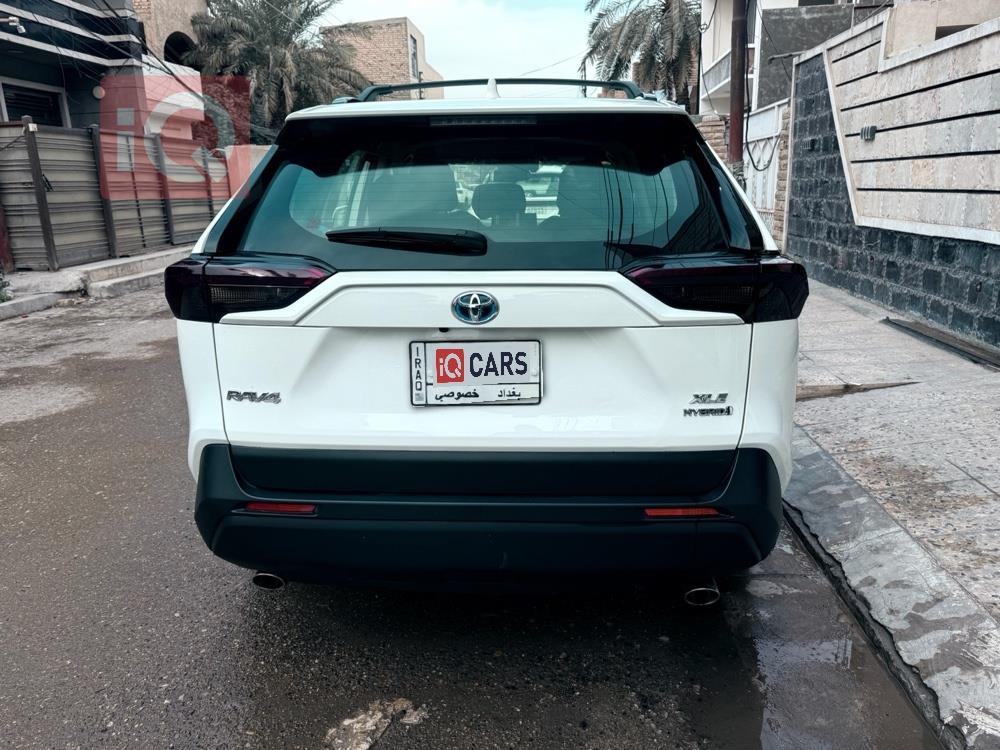 تويوتا راف 4